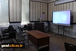 تجهیز کلاس های پردیس های استان به سیستم تدریس هوشمند 4