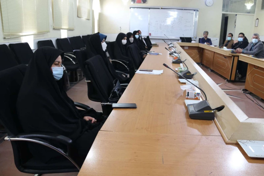 هفتاد و دومین جلسه شورای فرهنگی اجتماعی دانشگاه فرهنگیان یزد  6