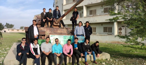 اعزام دانشجو معلمان پردیس های استان به مناطق عملیاتی جنگی جنوب کشور 10