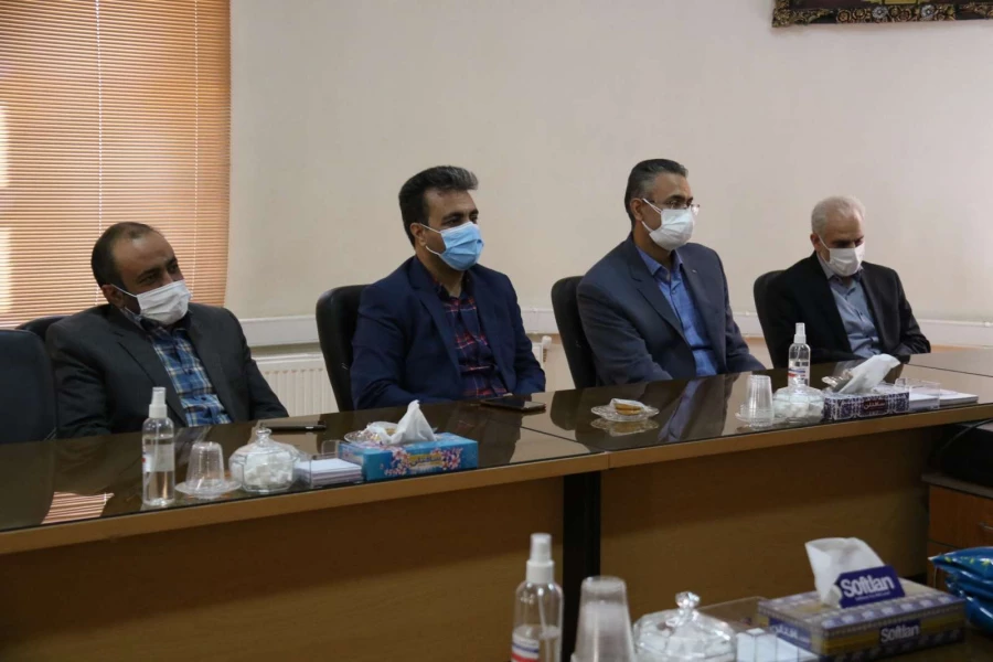 دیدار مدیردانشگاه فرهنگیان یزد با مدیر کل جدید آموزش و پرورش استان 4