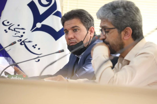 نشست صمیمانه مدیر استان با کارکنان پردیس ها 6