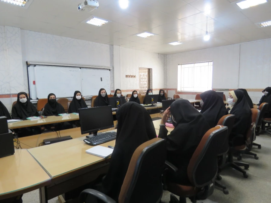 آغاز آموزش حضوری در دانشگاه فرهنگیان یزد 3