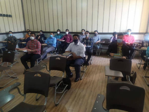 آغاز آموزش حضوری در دانشگاه فرهنگیان یزد 5