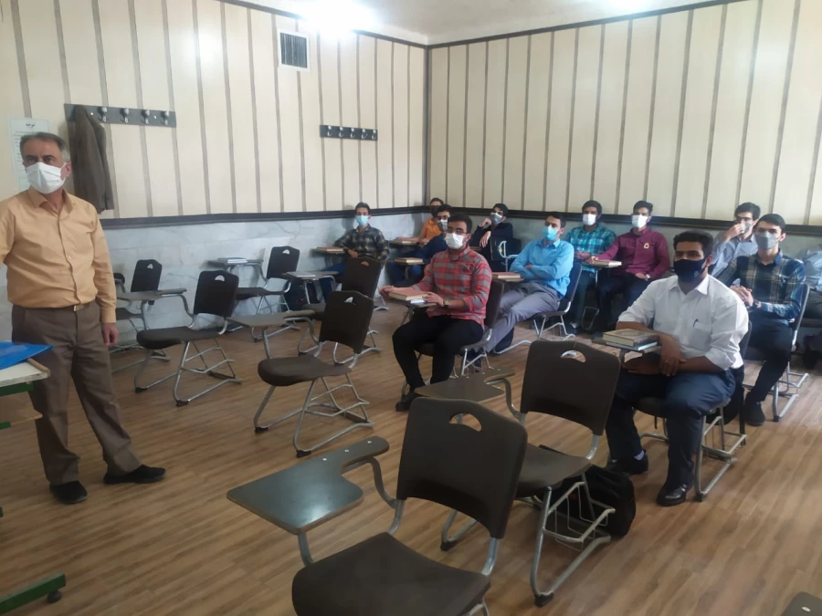 آغاز آموزش حضوری در دانشگاه فرهنگیان یزد 7