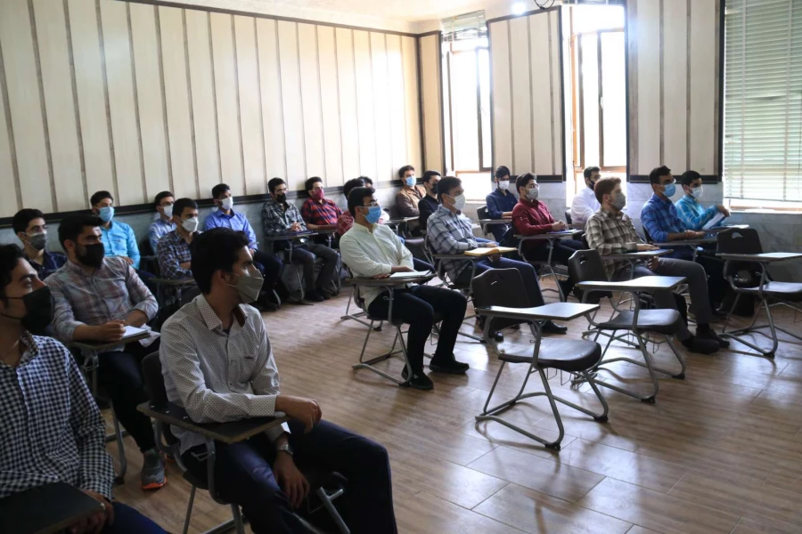 آغاز آموزش حضوری در دانشگاه فرهنگیان یزد 11