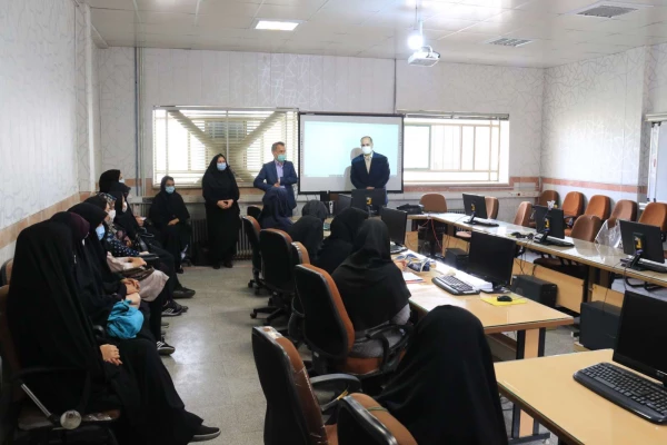 آغاز آموزش حضوری در دانشگاه فرهنگیان یزد 13