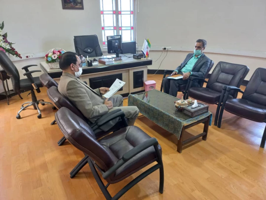 سرپرست دانشگاه فرهنگیان یزد با مدیر کل آموزش و پرورش استان دیدار کرد 3