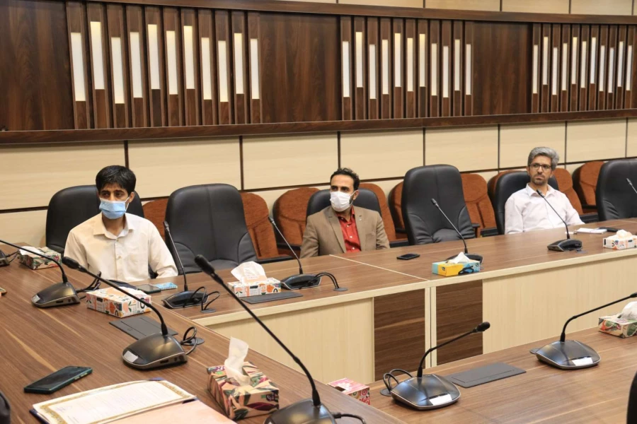 انعقاد تفاهم نامه همکاری بین دبیرخانه بینش مطهر استان یزد و دانشگاه فرهنگیان استان 6