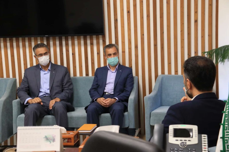 دیدار سرپرست دانشگاه فرهنگیان یزد با رئیس سازمان مدیریت و برنامه ریزی استان 3