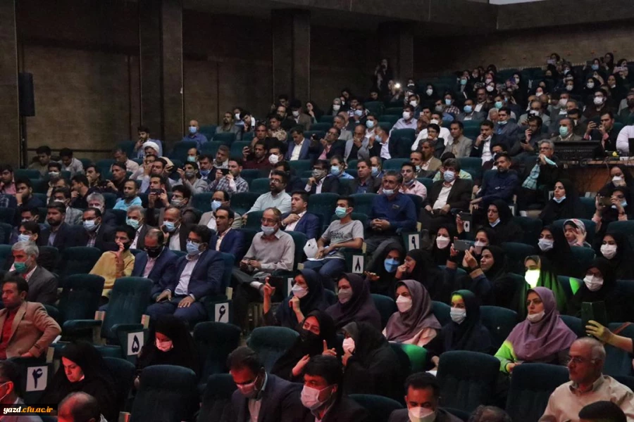 برگزاری آیین بزرگداشت مقام معلم استان یزد با حضور معاون اجرایی رئیس جمهور  10