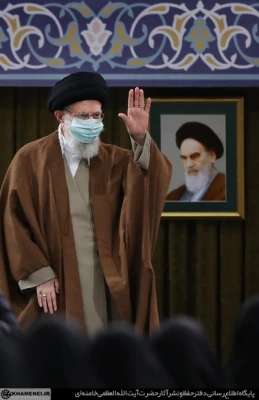 دیدار معلمان با رهبر انقلاب
 6