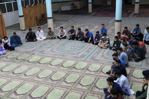نشست صمیمی مدیر استان با دانشجومعلمان خوابگاهی پردیس ها 3