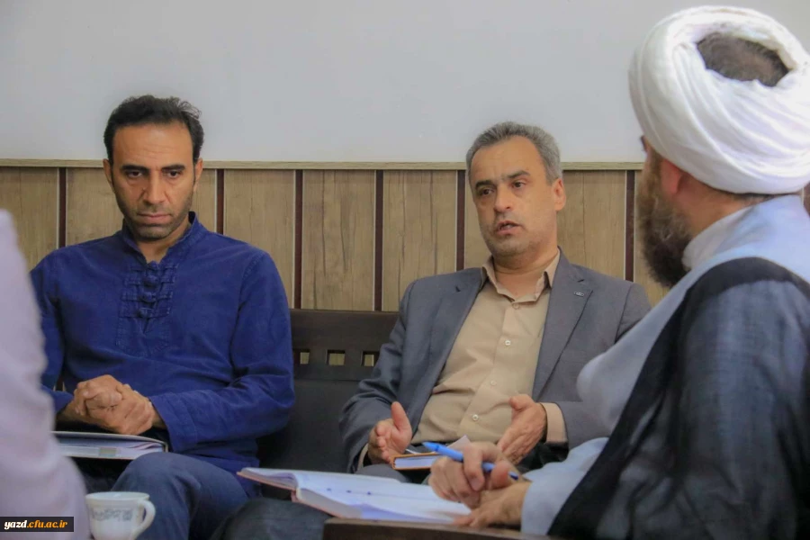 دیدار سرپرست دانشگاه فرهنگیان یزد با مدیر کل سازمان تبلیغات اسلامی استان 6