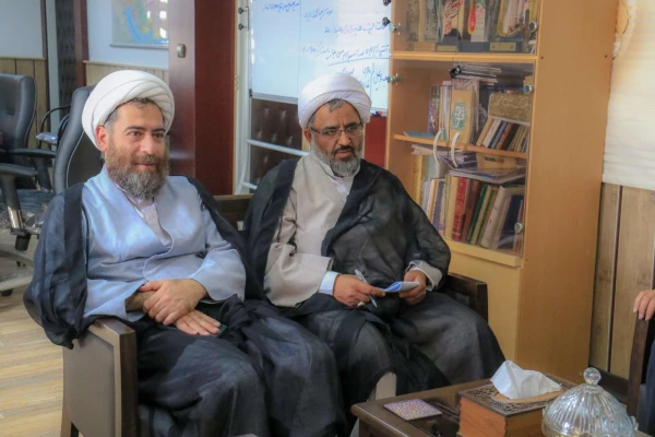 دیدار سرپرست دانشگاه فرهنگیان یزد با مدیر کل تبلیغات اسلامی استان 5