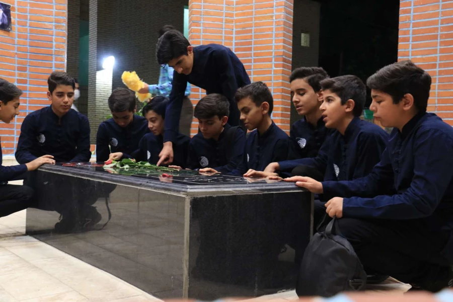 یادواره شهدای دانشجومعلم استان و گرامیداشت شهید گمنام تدفین شده در دانشگاه فرهنگیان یزد 21