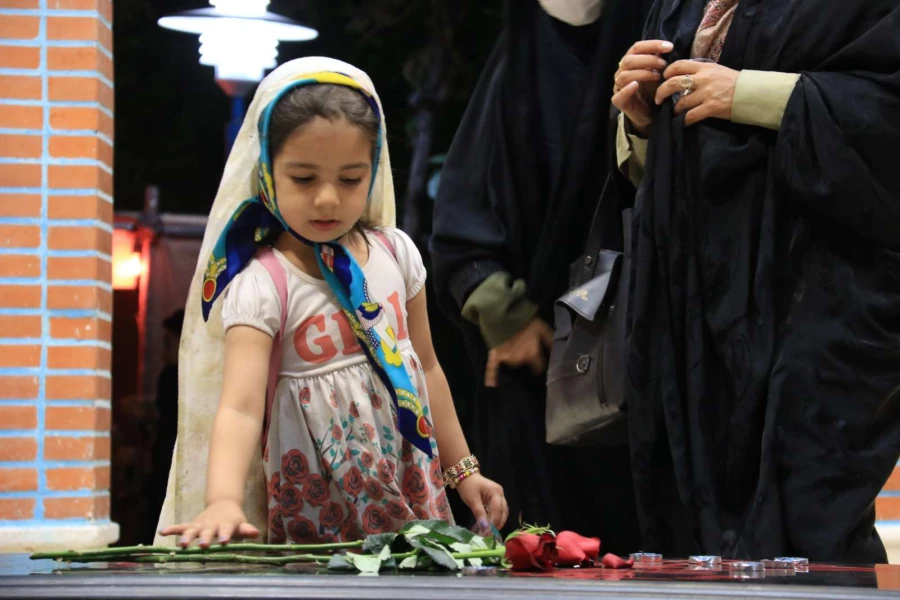 یادواره شهدای دانشجومعلم استان و گرامیداشت شهید گمنام تدفین شده در دانشگاه فرهنگیان یزد 22