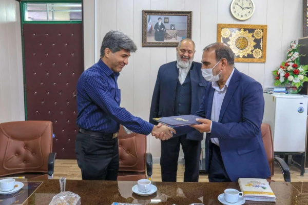 مراسم تقدیر از عوامل برگزاری همایش تعلیم و تربیت مهدوی در دانشگاه فرهنگیان یزد برگزار شد 3