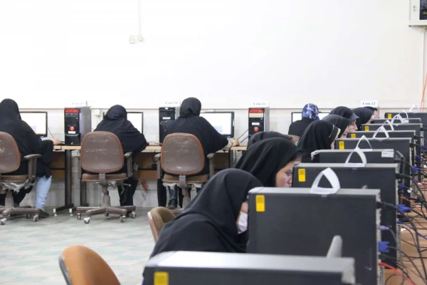 شرکت 272 نفر مهارت آموز در آزمون جامع دانشگاه فرهنگیان یزد 9