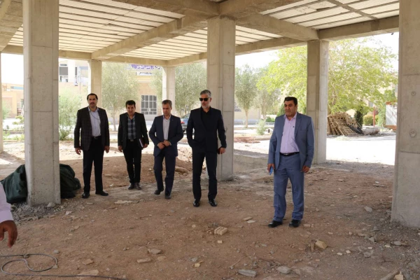 بازدید مسؤولان سازمان مرکزی دانشگاه فرهنگیان از پروژه های عمرانی 4