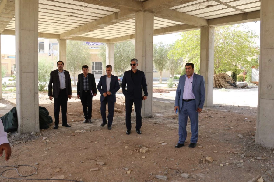 بازدید مسؤولان سازمان مرکزی دانشگاه فرهنگیان از پروژه های عمرانی 4