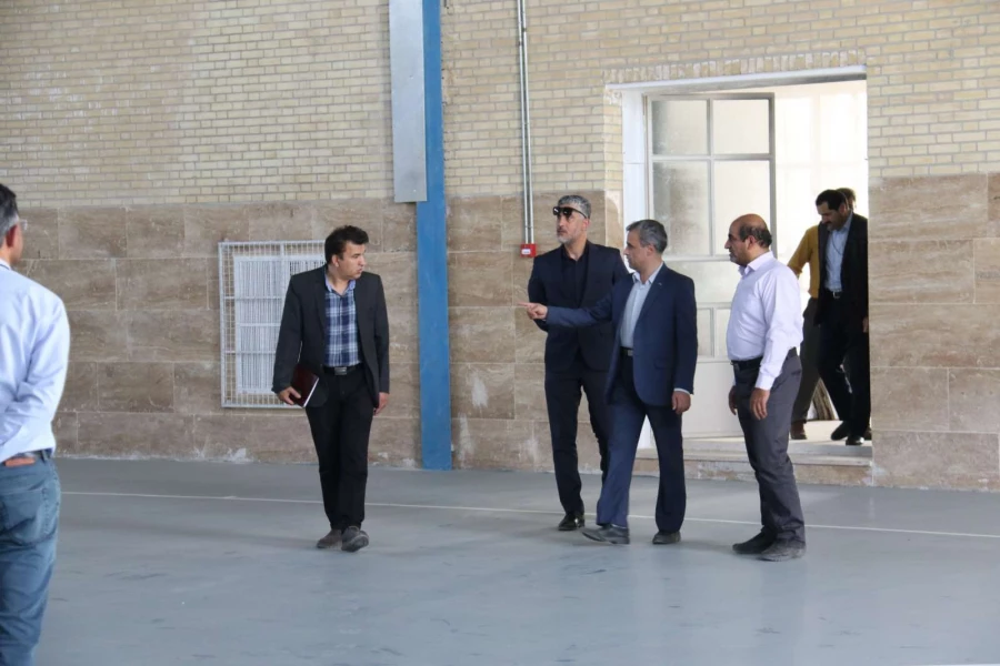 بازدید مسؤولان سازمان مرکزی دانشگاه فرهنگیان از پروژه های عمرانی 7