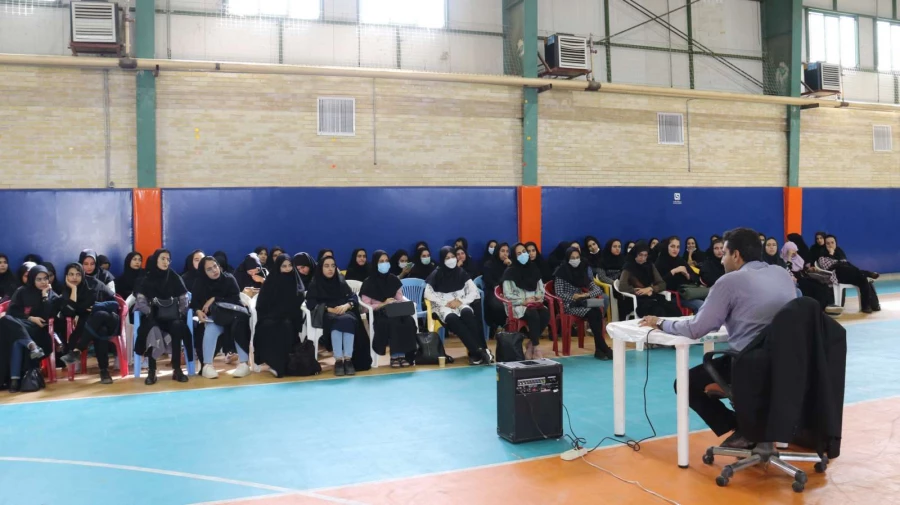 دوره تابستانی آمادگی فرهنگی تربیتی و اعتقادی دانشجومعلمان رشته آموزش ابتدایی ورودی 98 12