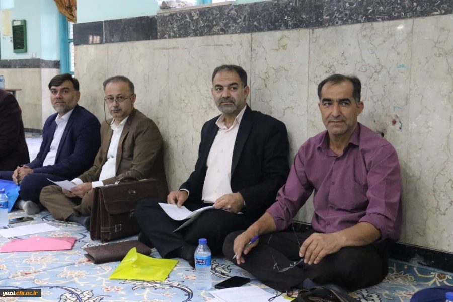 جلسه هم اندیشی استادان پردیس های استان 4