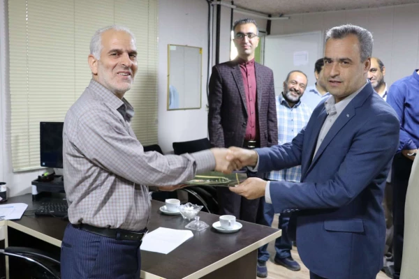 تجلیل از ایثارگران دانشگاه فرهنگیان یزد 4