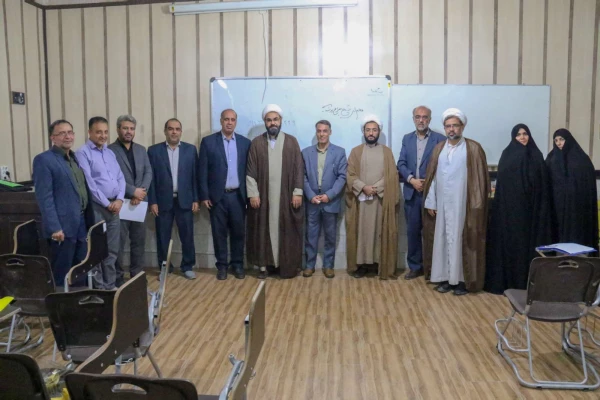 جلسه هم اندیشی استادان پردیس های استان 3