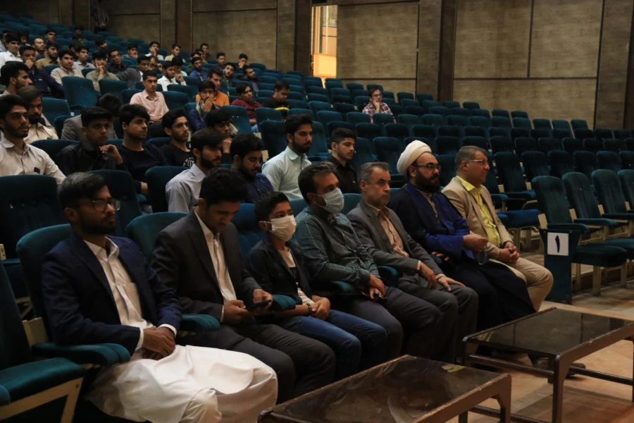 اتحاد مسلمین داروی شفابخش و موجب عزت آنان در دنیا و آخرت است. 5