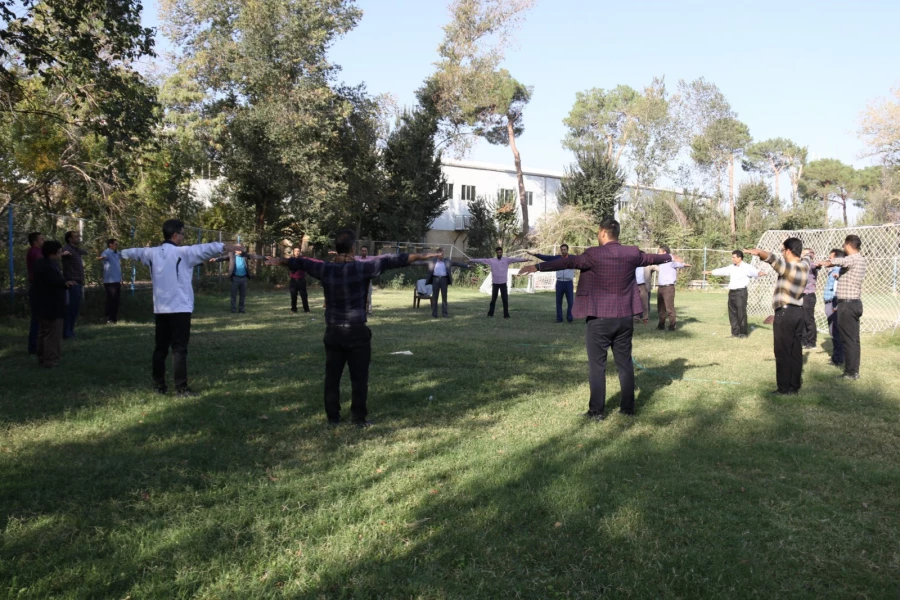 همایش ورزش صبحگاهی کارکنان پردیس شهیدان پاک نژاد دانشگاه فرهنگیان یزد 4