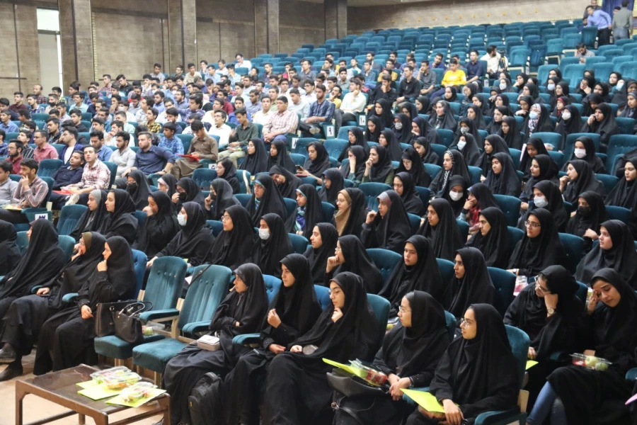 آیین استقبال از دانشجومعلمان ورودی 1401 6