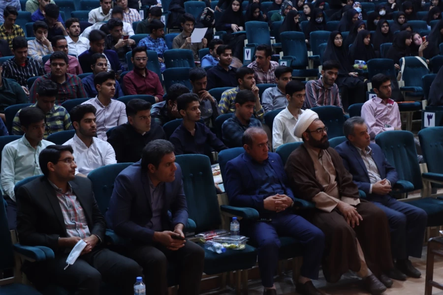 آیین استقبال از دانشجومعلمان ورودی 1401 13