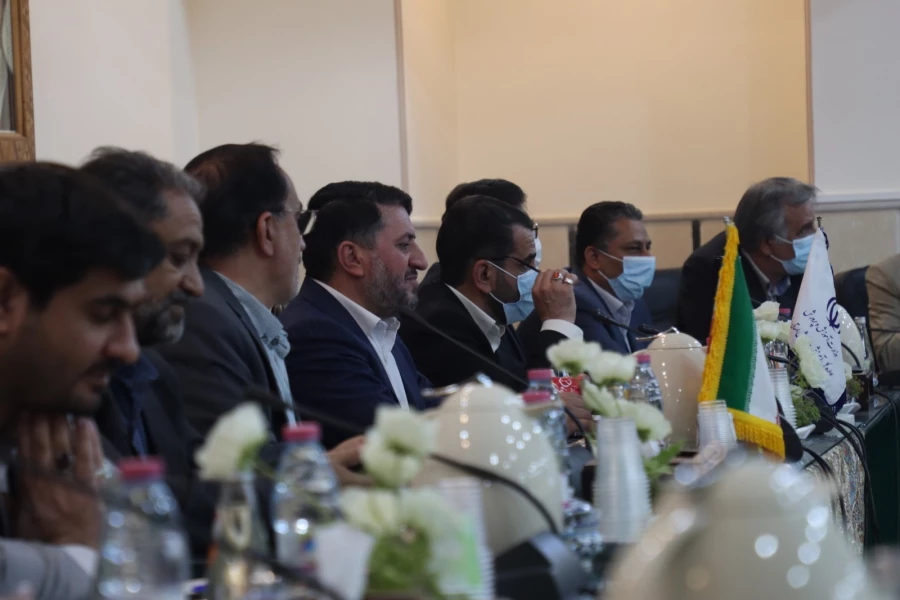 بررسی مسائل و مشکلات دانشگاه فرهنگیان یزد در جلسه شورای آموزش و پرورش استان 5