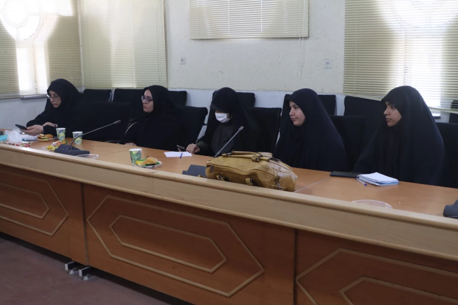 هفتاد و هفتمین جلسه شورای فرهنگی اجتماعی و دانشجویی دانشگاه فرهنگیان یزد
 2