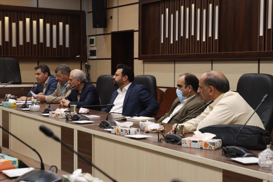 هفدهمین جلسه شورای آموزشی و تحصیلات تکمیلی دانشگاه فرهنگیان یزد 4