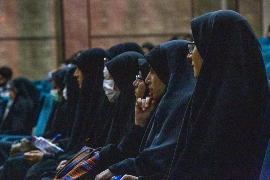 دوره تخصصی شهید رجایی 
 7