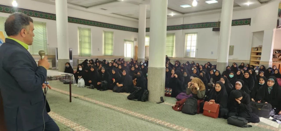 سلسه جلسات پیش از ازدواج و مهارت های ارتباطی زوجین
 4