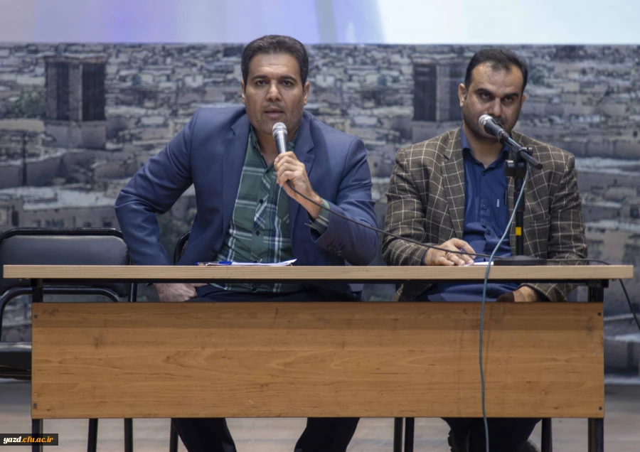 نشست توجیهی دانشجو معلمان دانشگاه فرهنگیان یزد با حضور مسئولان دانشگاه  4