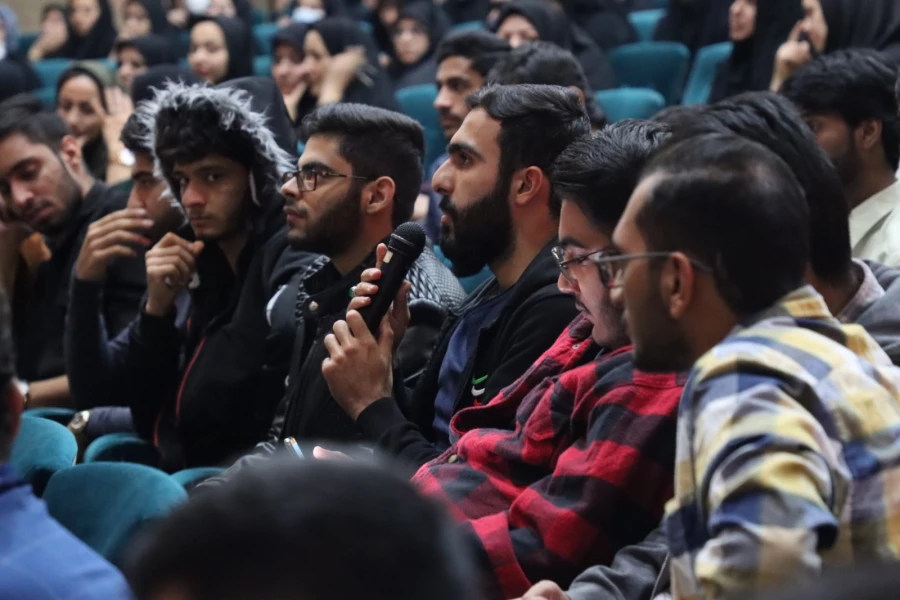 همایـش چگونه ایـران را جوان نگه داریم 3