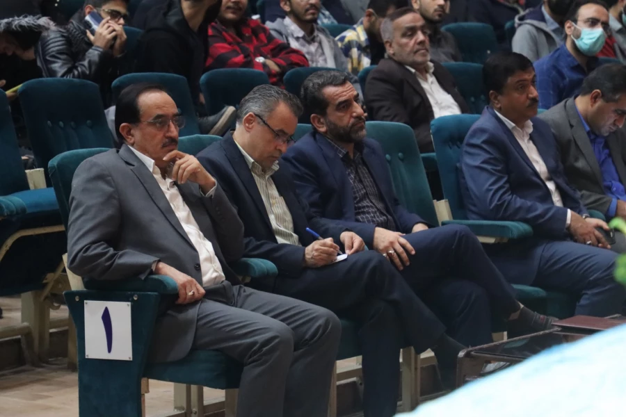 همایـش چگونه ایـران را جوان نگه داریم 8