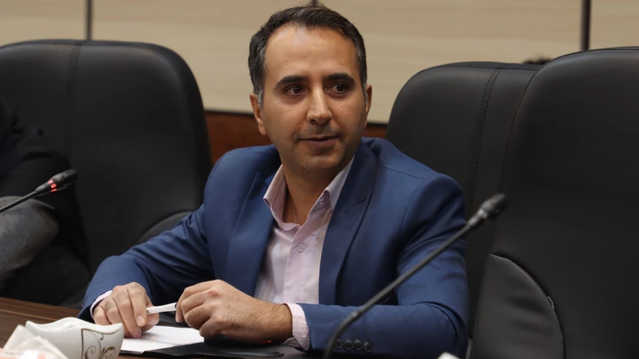 نشست خبری مدیر امور پردیس های دانشگاه فرهنگیان یزد با اصحاب رسانه
 13