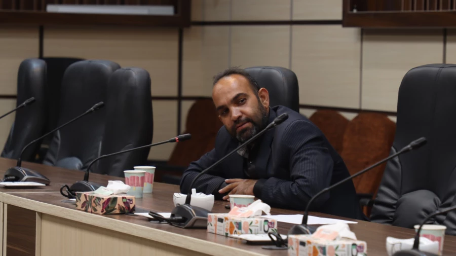 نشست خبری مدیر امور پردیس های دانشگاه فرهنگیان یزد با اصحاب رسانه
 14