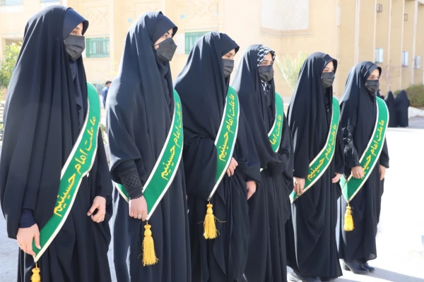 تشییع ۳ شهید گمنام در پردیس های دانشگاه فرهنگیان یزد
 7