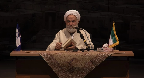 معلمی شغل نیست بلکه عبادت است
 5