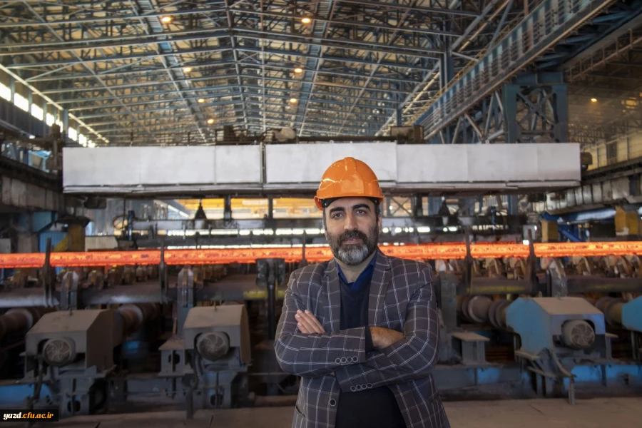 بازدید استادان و کارمندان دانشگاه فرهنگیان یزد از کارخانه گندله سازی اردکان
 3