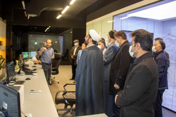 بازدید استادان و کارمندان دانشگاه فرهنگیان یزد از کارخانه گندله سازی اردکان
 5