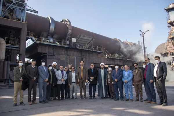 بازدید استادان و کارمندان دانشگاه فرهنگیان یزد از کارخانه گندله سازی اردکان
 6