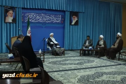 دیدار رئیس دانشگاه فرهنگیان یزد با ماینده ولی فقیه در استان و امام جمعه یزد 2