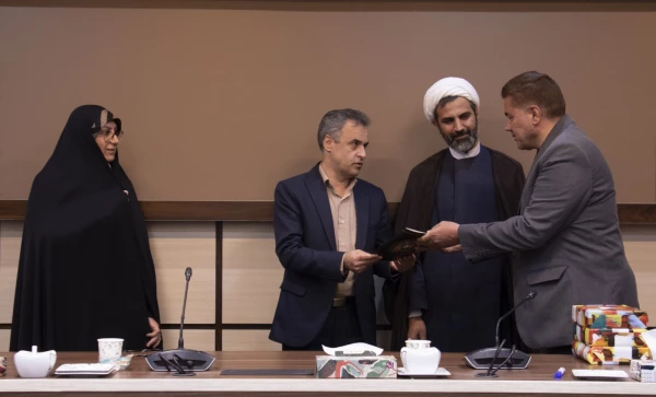 جلسه شورای اداری پردیس های استان 10